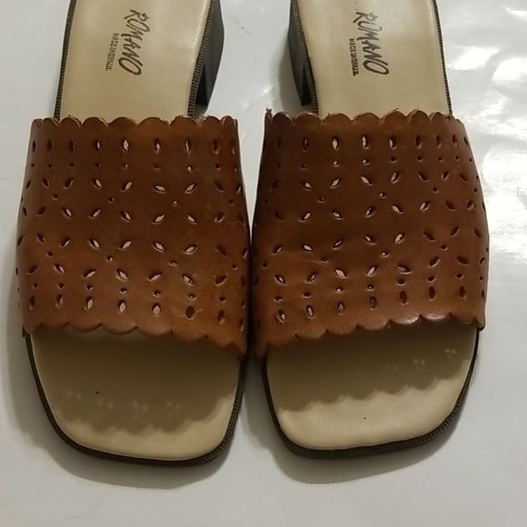 Romano sandals - Picture 7 of 16